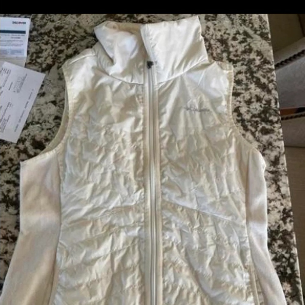 Columbia Vest